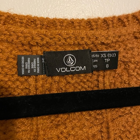 Volcom Sweater - Picture 2 of 2